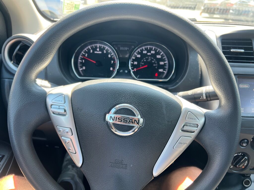 2019 NISSAN VERSA S Des Moines WA