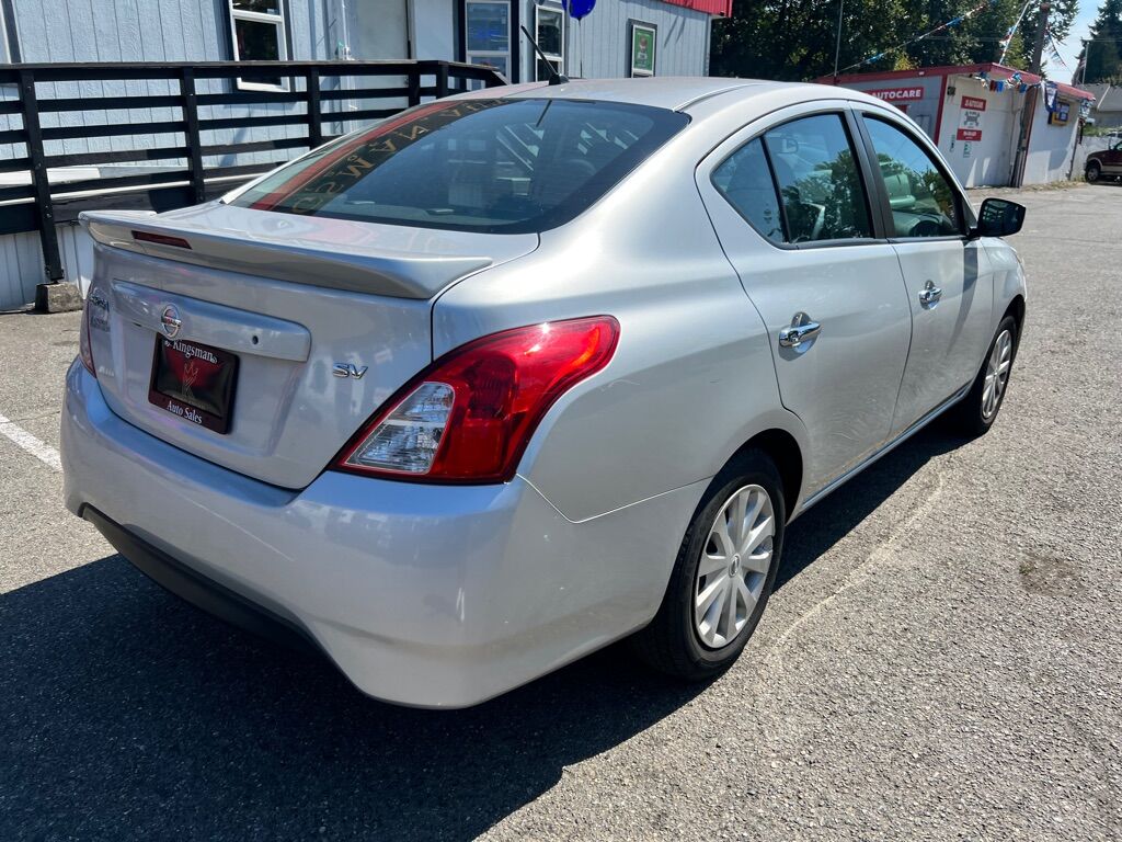 2019 NISSAN VERSA S Des Moines WA