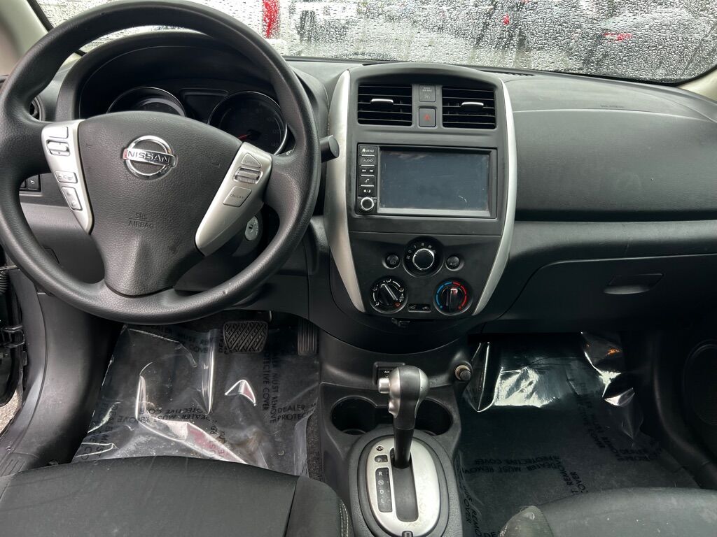2019 NISSAN VERSA S Des Moines WA