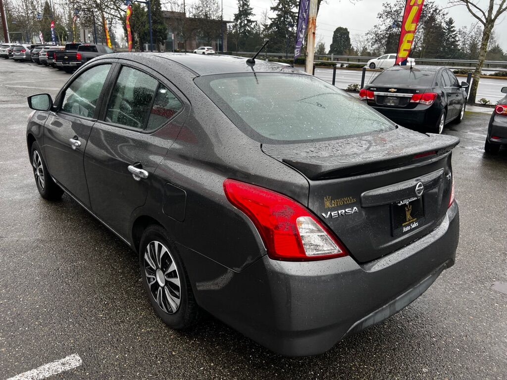2019 NISSAN VERSA S Des Moines WA