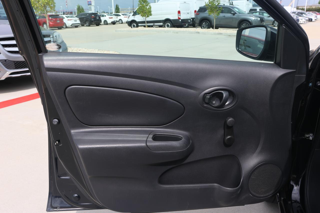 2019 NISSAN VERSA S Houston TX
