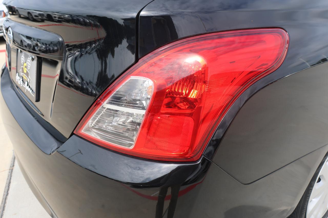 2019 NISSAN VERSA S Houston TX