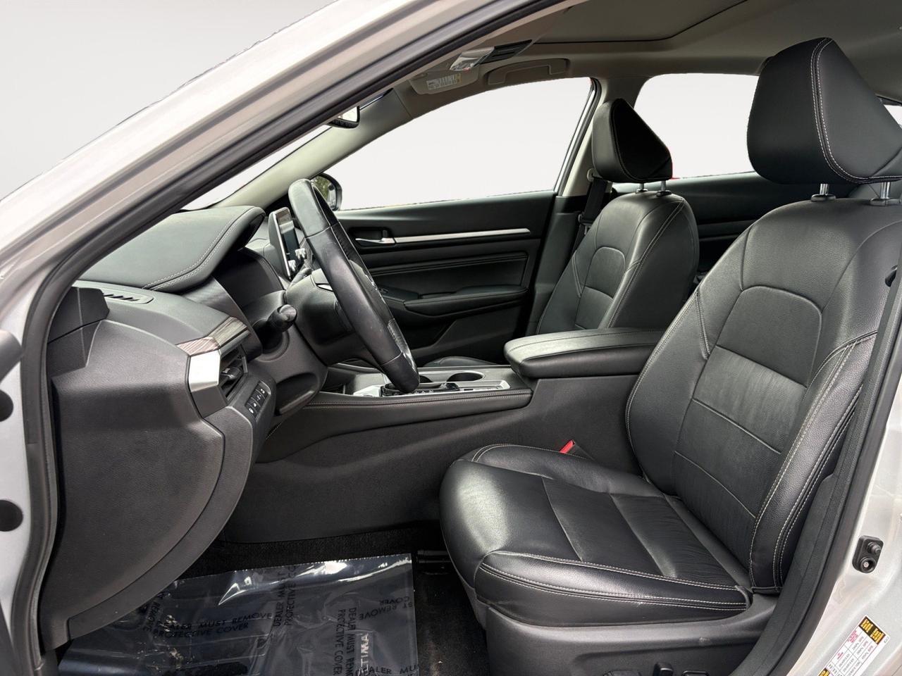 2019 Nissan Altima 2.5 Platinum, LANE KEEP ASSIST, BLIND SPOT WARNING, REAR CROSS TRAFFIC ALERT, SUNROOF, HEATED STEERING WHEEL & SEATS, REMOTE ENGINE, APPLE CARPLAY/ANDROID AUTO, BOSE SOUND SPEAKERS, LOW MILES, CLEAN CARFAX, RIDE THIS ALTIMA OFF THE LOT! Virginia Beach VA