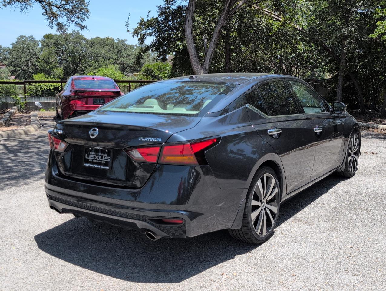 2019 Nissan Altima 2.5 Platinum
