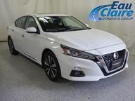 2019 Nissan Altima 2.5 SL AWD Sedan Eau Claire WI 2019 Nissan Altima 2.5 SL AWD Sedan Eau Claire WI