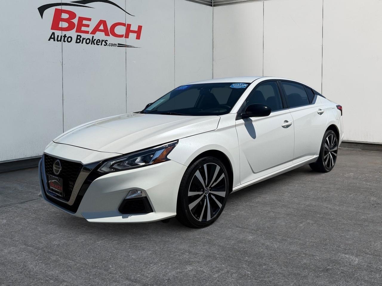 2019 Nissan Altima 2.5 SR, APPLE CARPLAY/ANDROID AUTO, BACKUP CAMERA, POWER MIRRORS, REMOTE START, BLIND SPOT WARNING, AFFORDABLE AND READY FOR IT'S NEXT OWNER!