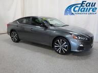 2019 Nissan Altima 2.5 SR AWD Sedan Eau Claire WI 2019 Nissan Altima 2.5 SR AWD Sedan Eau Claire WI