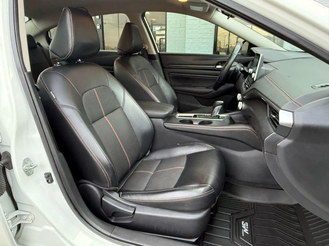 2019 Nissan Altima 2.5 SR Sedan 4D Cincinnati OH