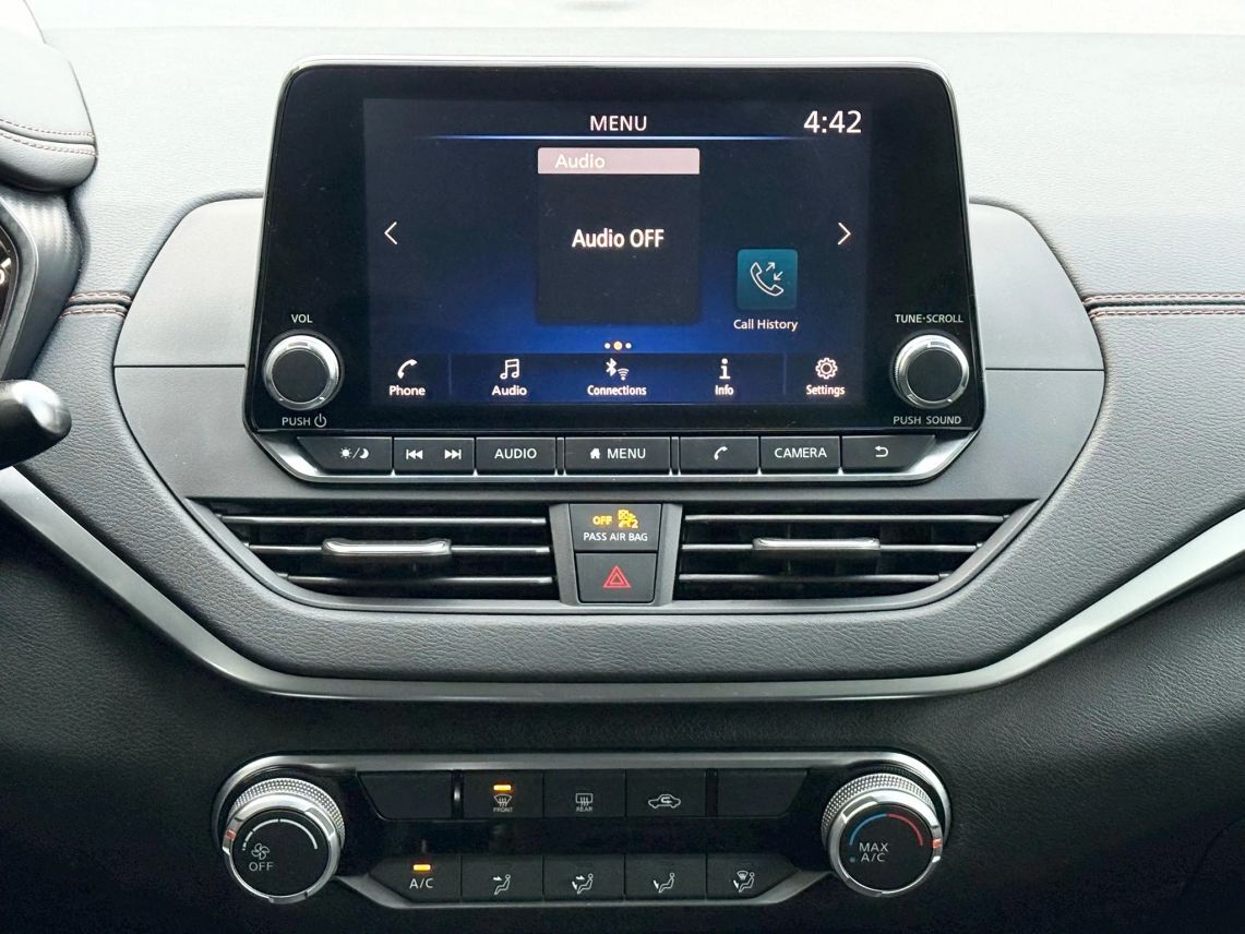 2019 Nissan Altima 2.5 SR Sedan 4D Cincinnati OH