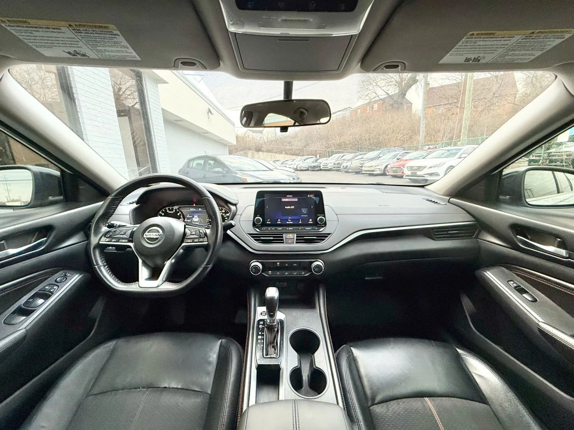 2019 Nissan Altima 2.5 SR Sedan 4D Cincinnati OH