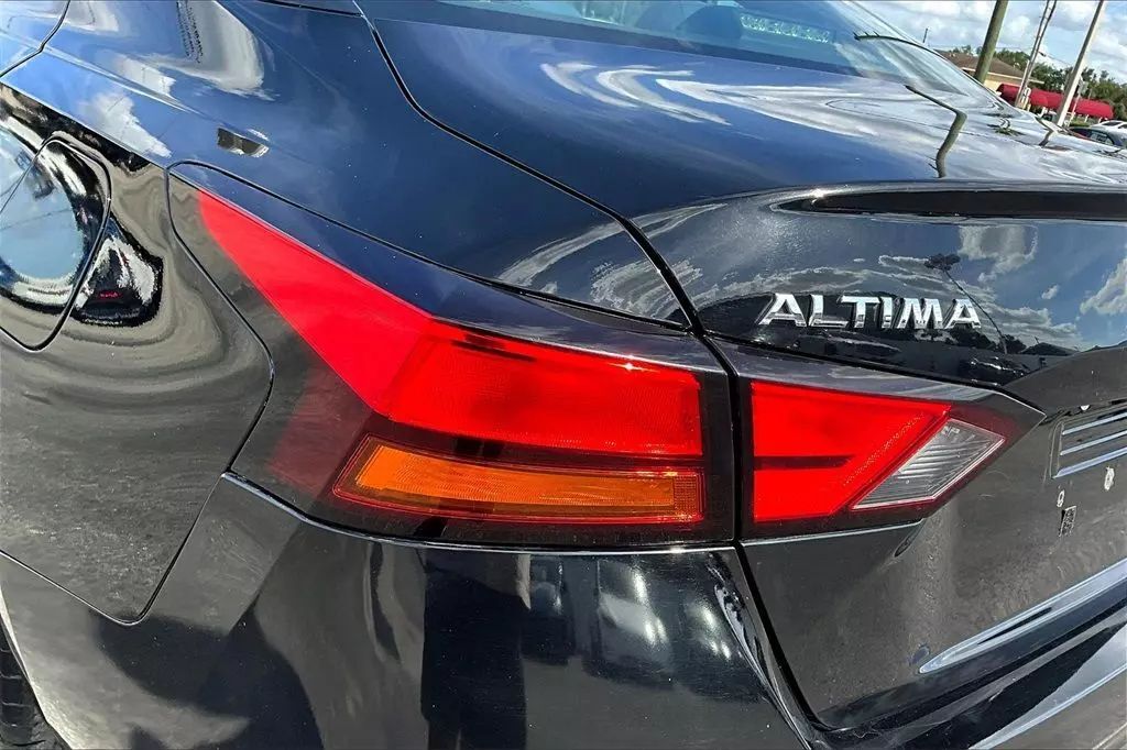 2019 Nissan Altima 2.5 SV Sedan 4D Maitland FL