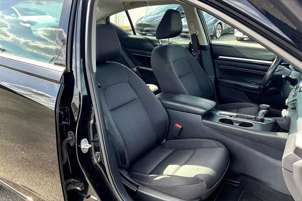 2019 Nissan Altima 2.5 SV Sedan 4D Maitland FL