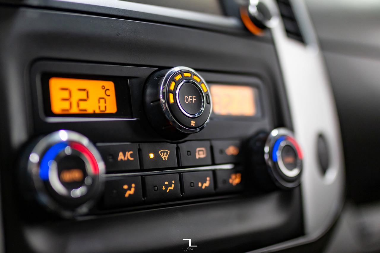 2019 Nissan Frontier 4x4 Crew Cab Pro-4X Leather Roof Nav BCam Red Deer AB