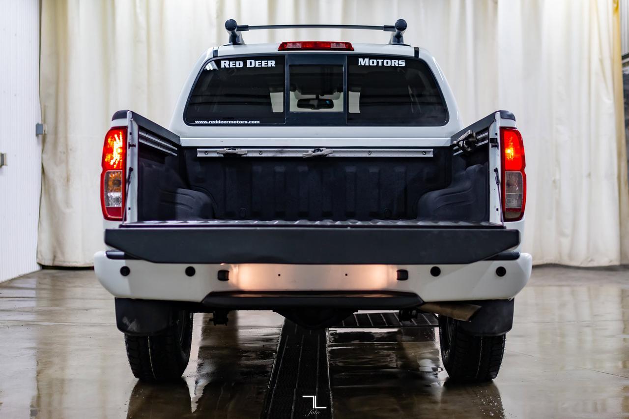 2019 Nissan Frontier 4x4 Crew Cab Pro-4X Leather Roof Nav BCam Red Deer AB