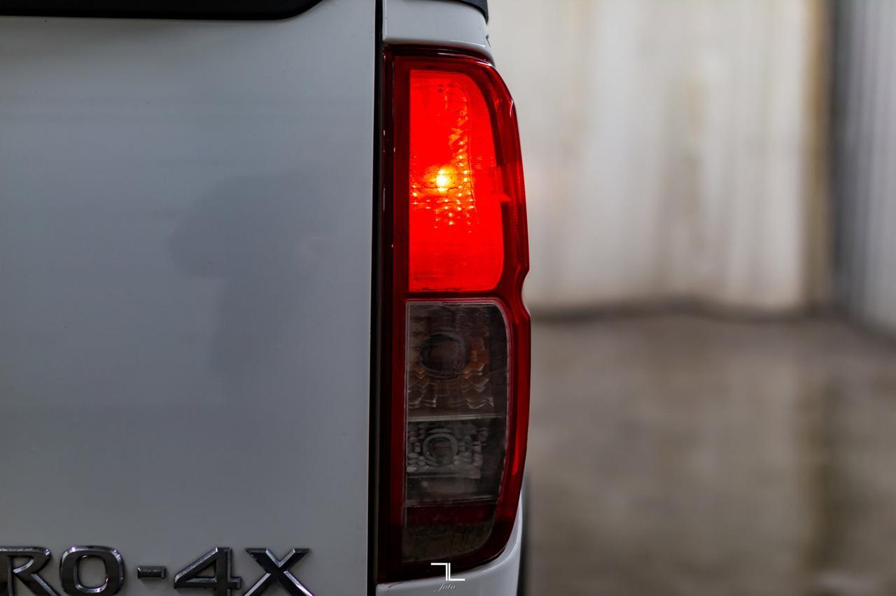 2019 Nissan Frontier 4x4 Crew Cab Pro-4X Leather Roof Nav BCam Red Deer AB