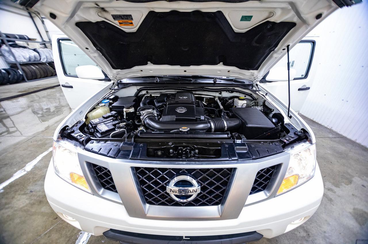 2019 Nissan Frontier 4x4 Crew Cab Pro-4X Leather Roof Nav Red Deer AB