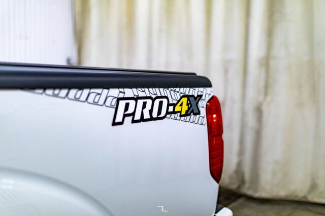 2019 Nissan Frontier 4x4 Crew Cab Pro-4X Leather Roof Nav Red Deer AB