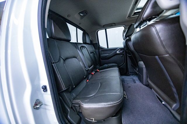 2019 Nissan Frontier 4x4 Crew Cab Pro-4X Leather Roof Nav Red Deer AB