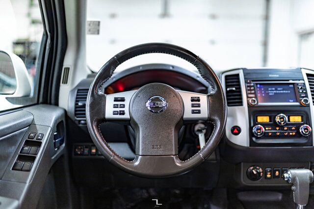 2019 Nissan Frontier 4x4 Crew Cab Pro-4X Leather Roof Nav Red Deer AB