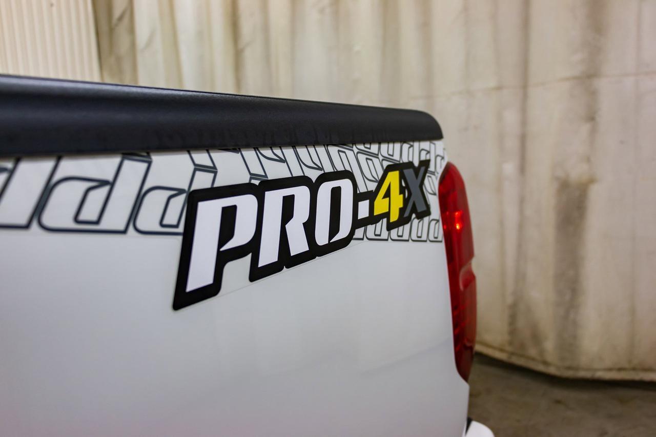 2019 Nissan Frontier 4x4 Crew Cab Pro-4X Leather Roof Nav Red Deer AB