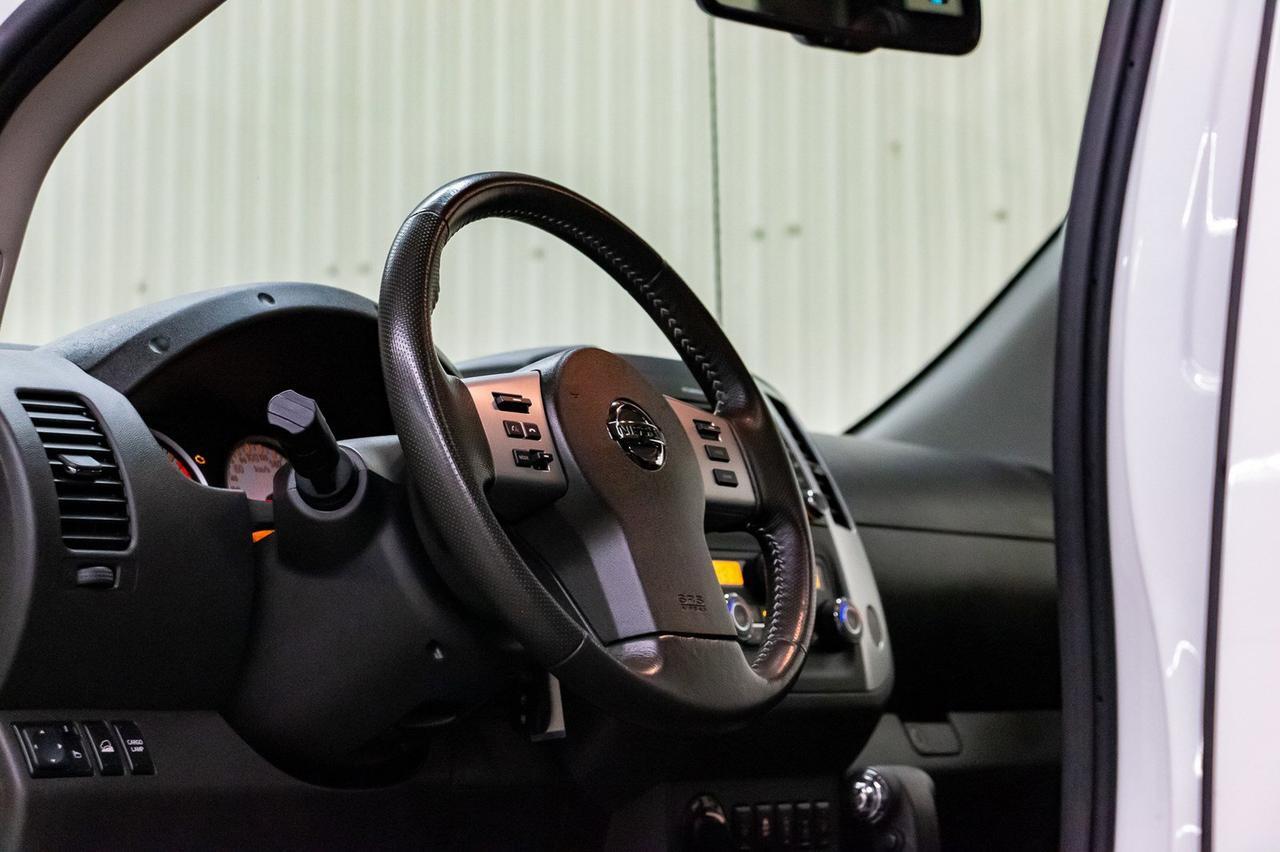 2019 Nissan Frontier 4x4 Crew Cab Pro-4X Leather Roof Nav Red Deer AB