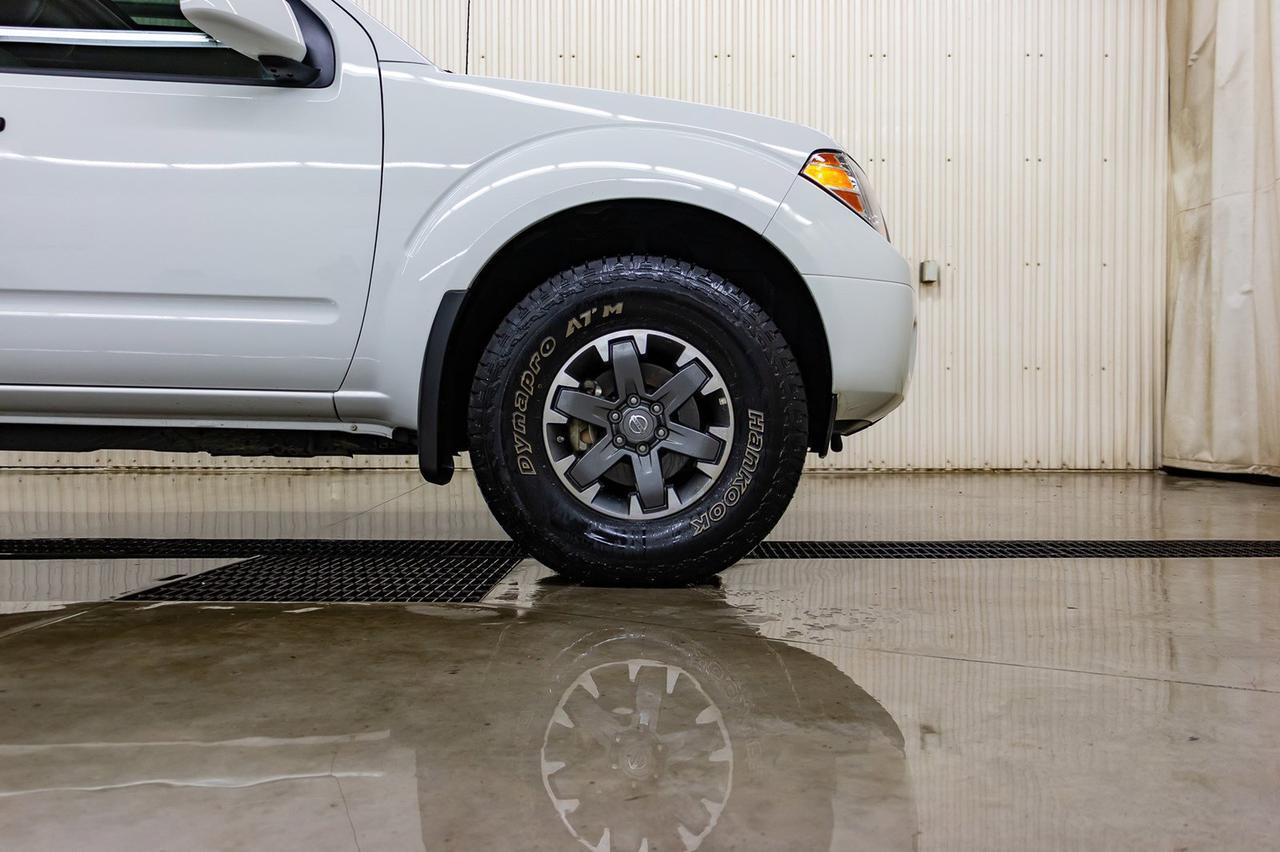 2019 Nissan Frontier 4x4 Crew Cab Pro-4X Leather Roof Nav Red Deer AB