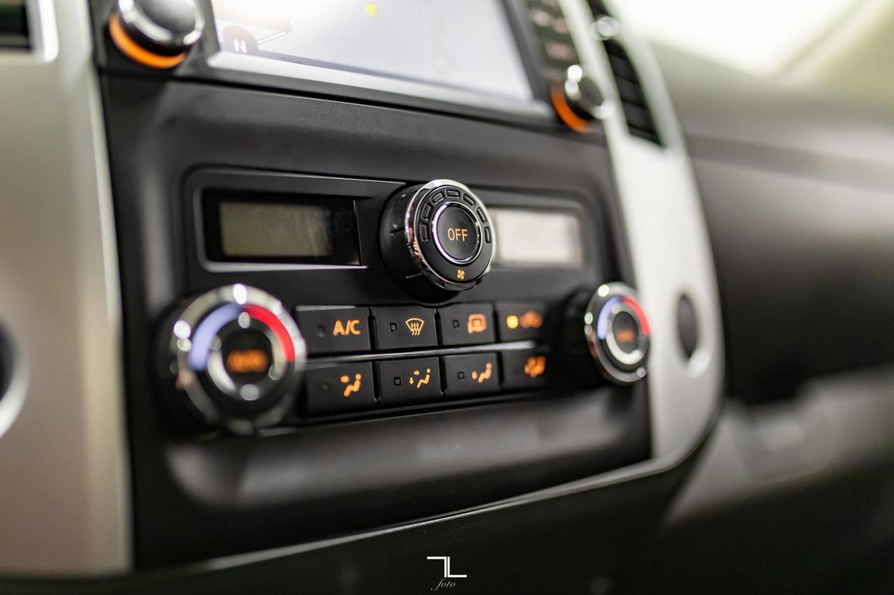 2019 Nissan Frontier 4x4 King Cab Pro-4X Nav BCam Hseat Red Deer AB