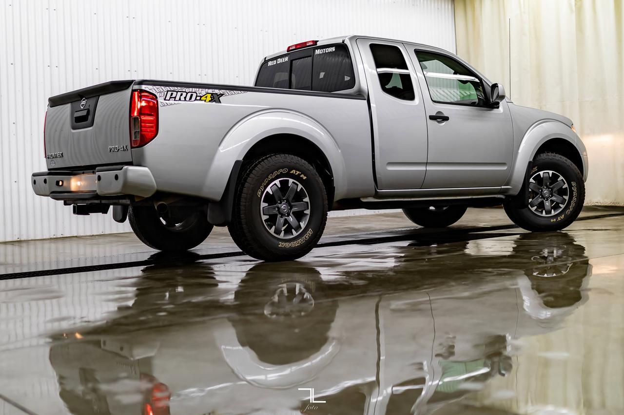 2019 Nissan Frontier 4x4 King Cab Pro-4X Nav BCam Hseat Red Deer AB