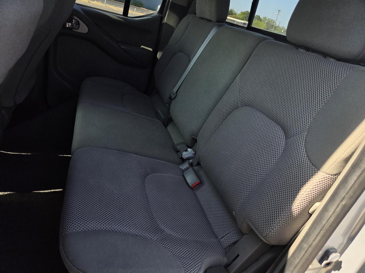 2019 Nissan Frontier Crew Cab 4x2 SV Auto Beeville TX