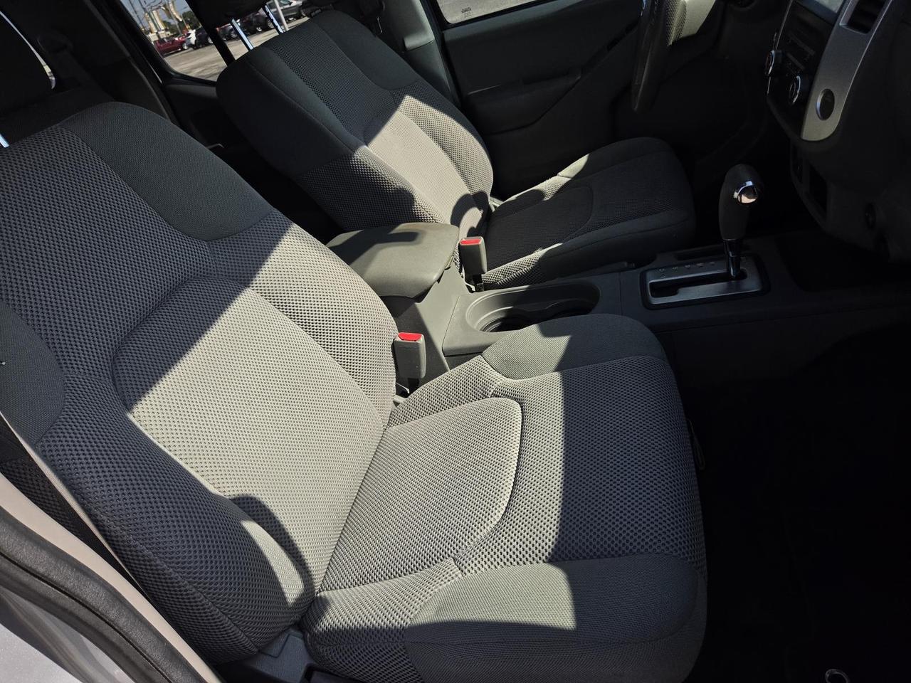 2019 Nissan Frontier Crew Cab 4x2 SV Auto Beeville TX