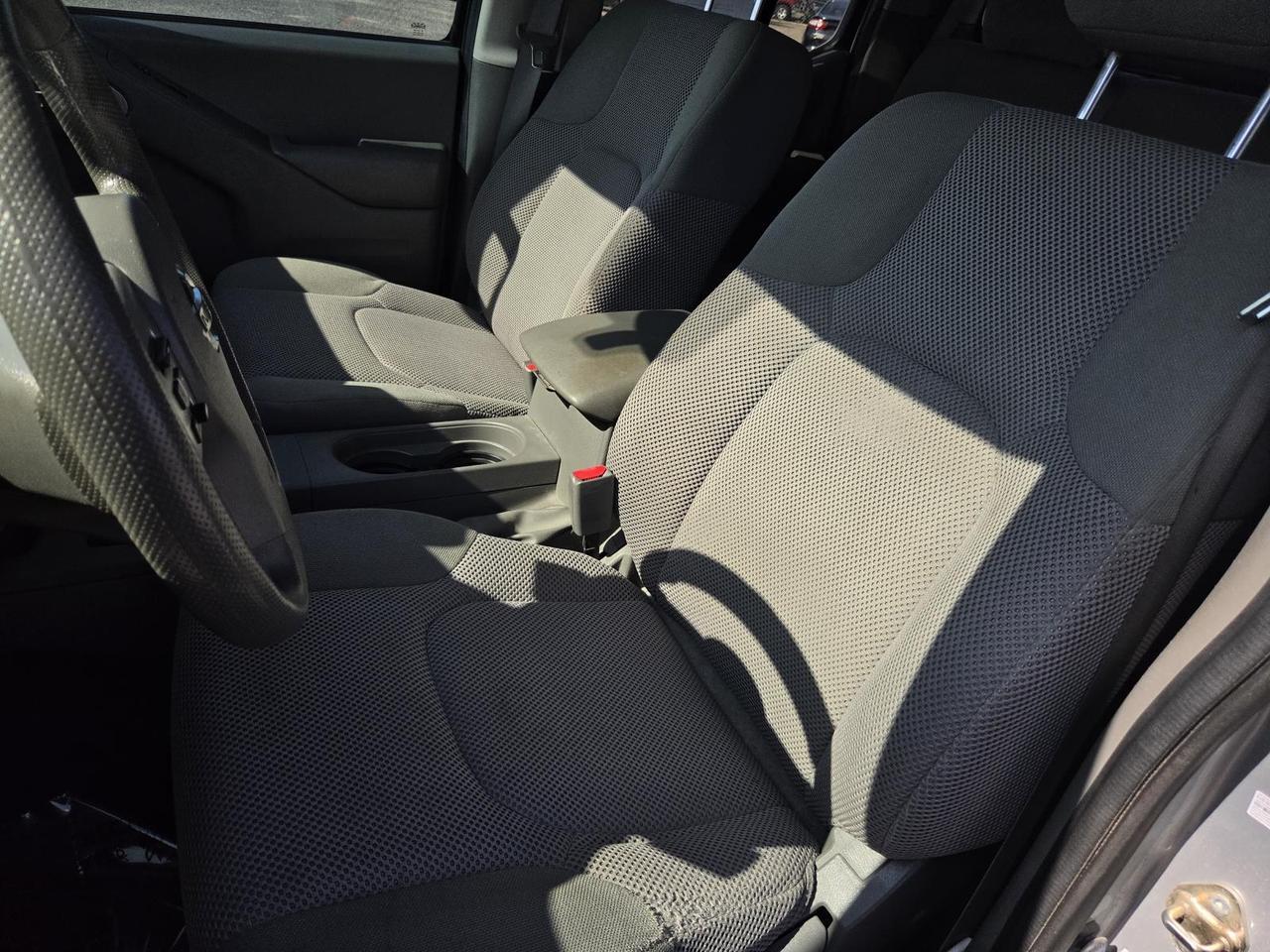 2019 Nissan Frontier Crew Cab 4x2 SV Auto Beeville TX