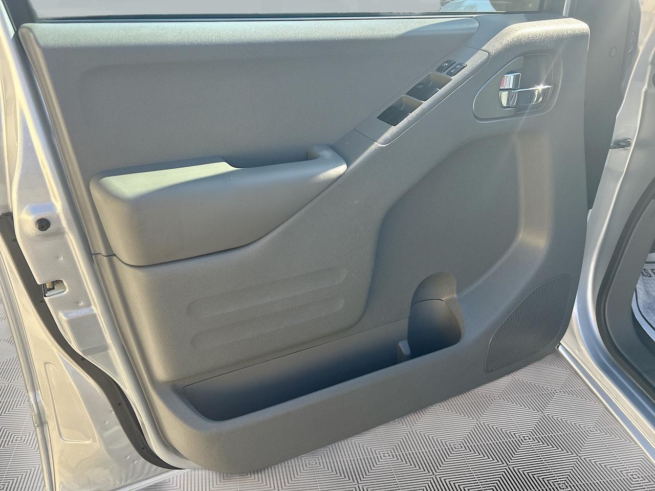 2019 Nissan Frontier Crew Cab 4x2 SV Auto Venice FL