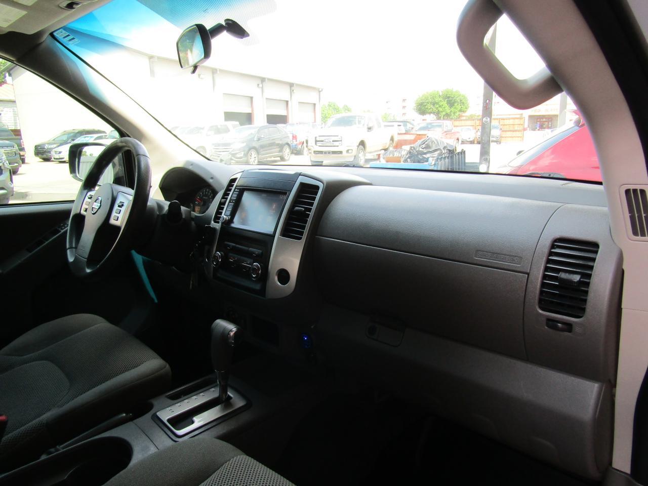 2019 Nissan Frontier Crew Cab 4x4 SV Auto Grand Prairie TX