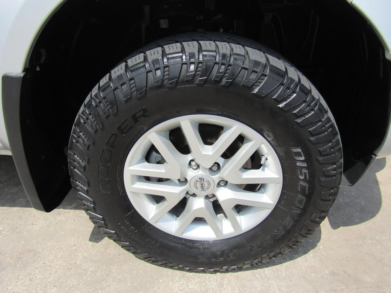 2019 Nissan Frontier Crew Cab 4x4 SV Auto Grand Prairie TX