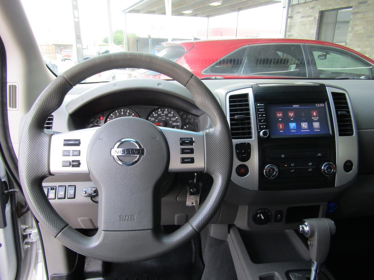 2019 Nissan Frontier Crew Cab 4x4 SV Auto Grand Prairie TX