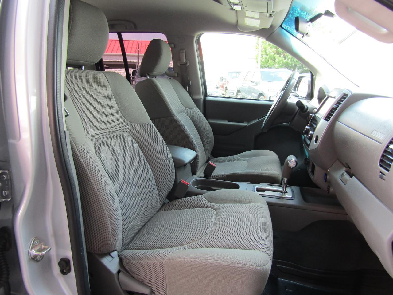 2019 Nissan Frontier Crew Cab 4x4 SV Auto Grand Prairie TX