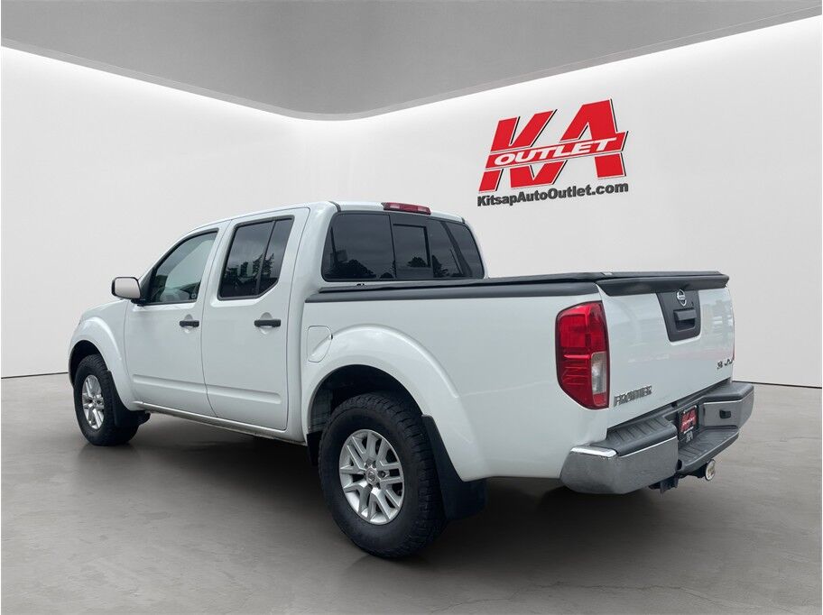 2019 Nissan Frontier Crew Cab SV Pickup 4D 5 ft