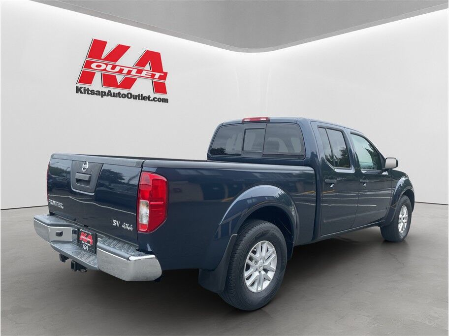 2019 Nissan Frontier Crew Cab SV Pickup 4D 5 ft