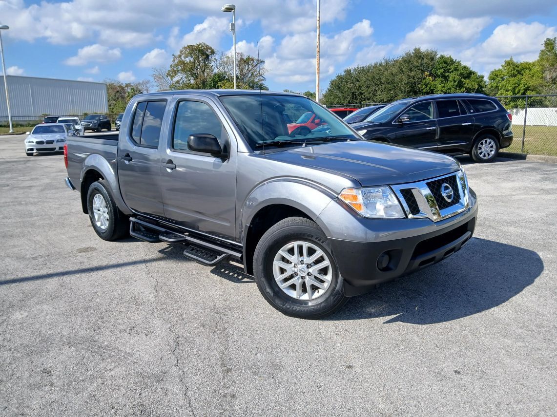 2019 Nissan Frontier Crew Cab SV Pickup 4D 5 ft