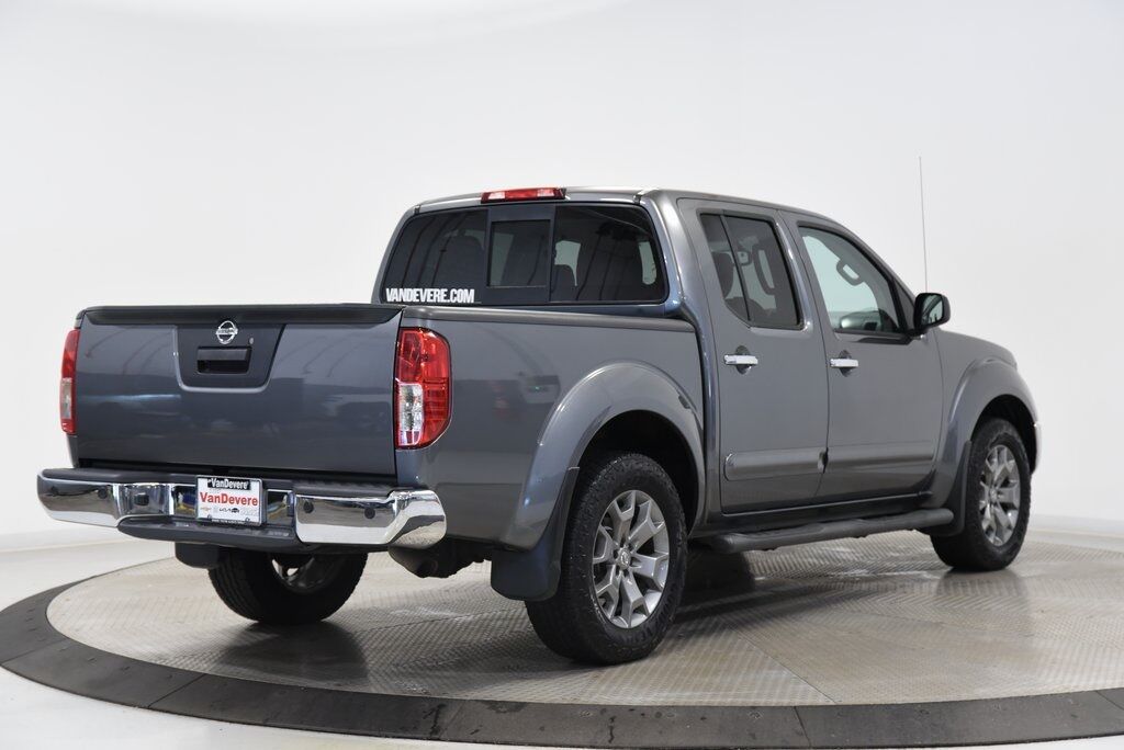 2019 Nissan Frontier SL Akron