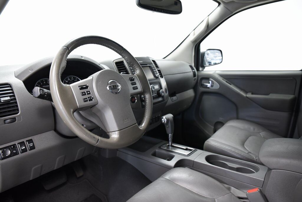 2019 Nissan Frontier SL Akron