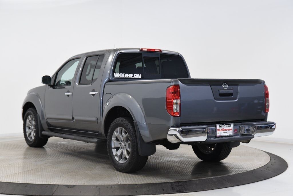 2019 Nissan Frontier SL Akron