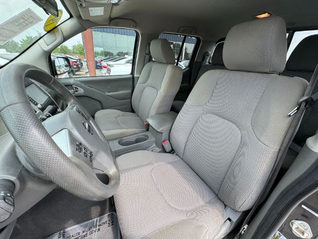 2019 Nissan Frontier SL Crew Cab 5AT 2WD Kyle TX