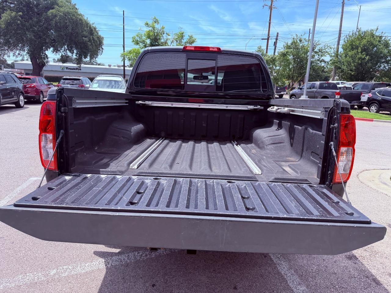 2019 Nissan Frontier SV Austin TX