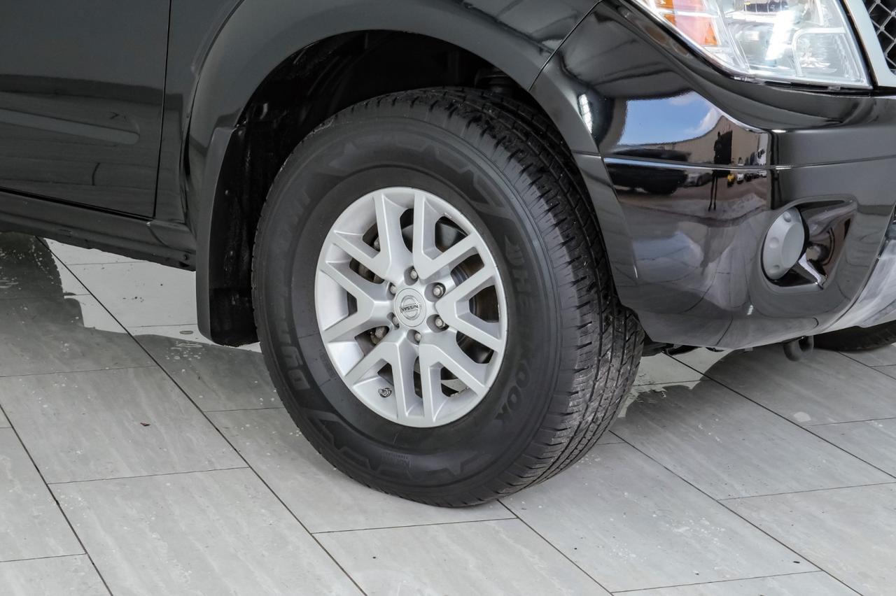 2019 Nissan Frontier SV CREW CAB 4WD V6 AUTOMATIC REAR CAMERA BLUETOOTH TOW HITCH BED LINER ALLOY WHEELS Carrollton TX