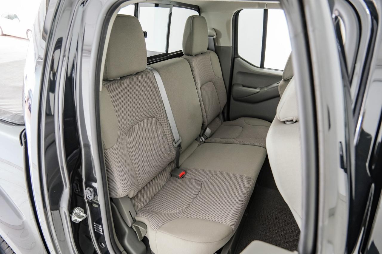 2019 Nissan Frontier SV CREW CAB 4WD V6 AUTOMATIC REAR CAMERA BLUETOOTH TOW HITCH BED LINER ALLOY WHEELS Carrollton TX