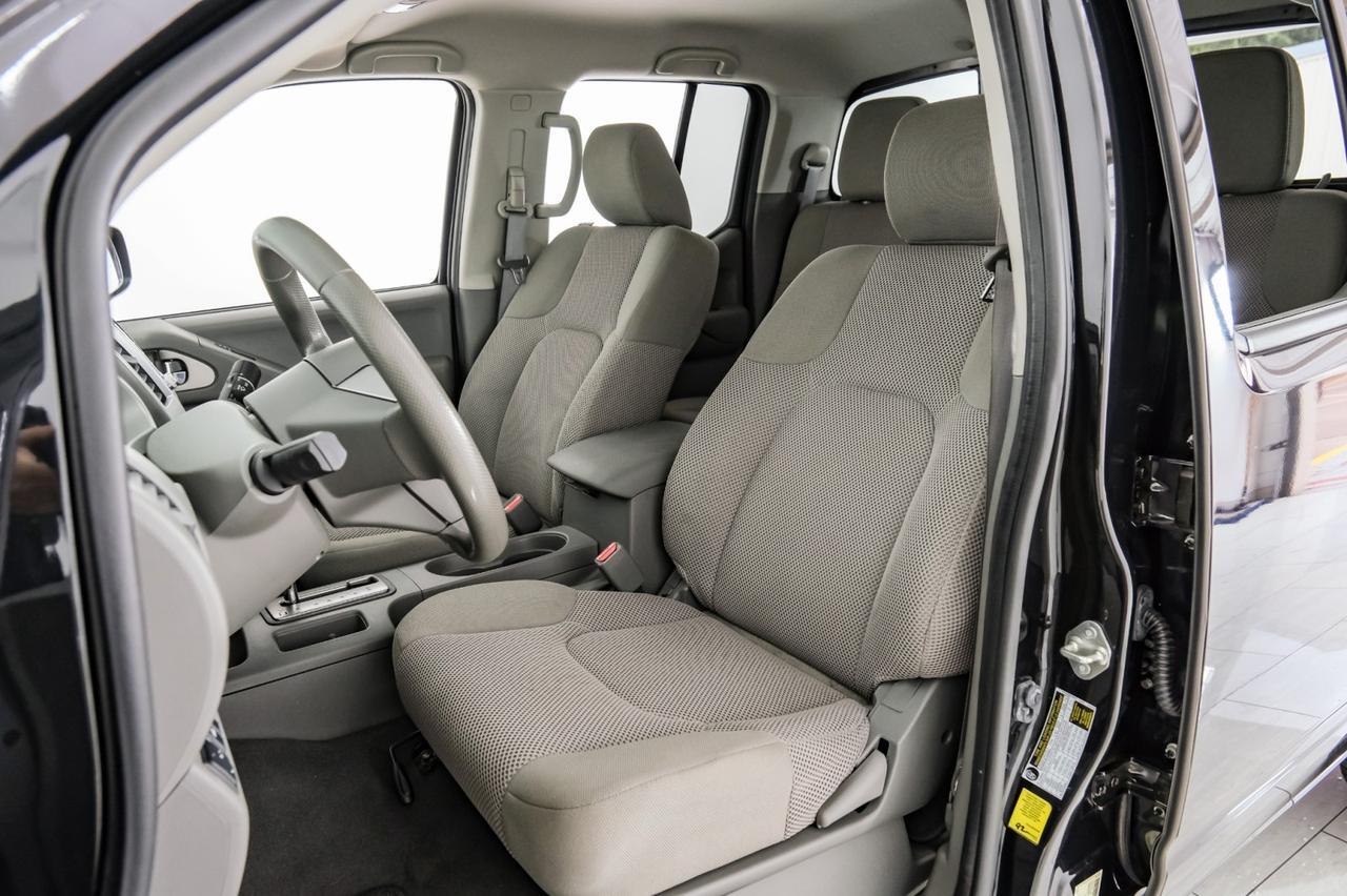 2019 Nissan Frontier SV CREW CAB 4WD V6 AUTOMATIC REAR CAMERA BLUETOOTH TOW HITCH BED LINER ALLOY WHEELS Carrollton TX