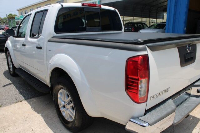 2019 Nissan Frontier SV CREW CAB