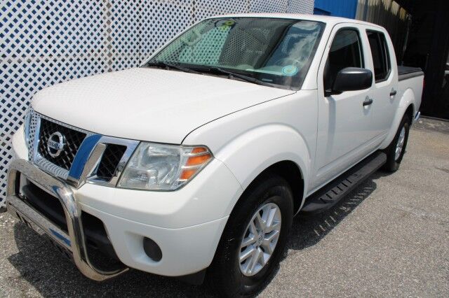 2019 Nissan Frontier SV CREW CAB