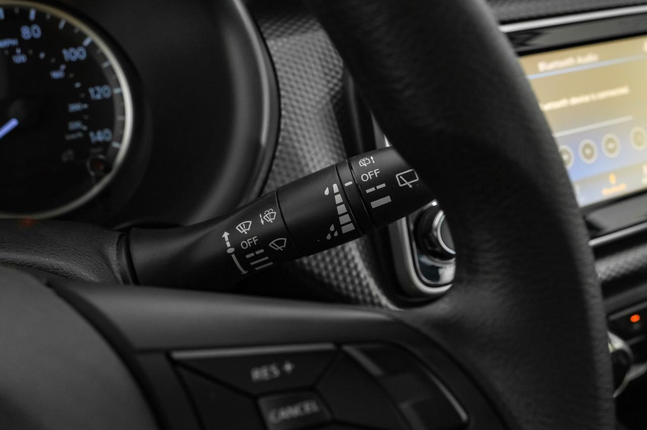 2019 Nissan Kicks S AUTOMATIC REAR CAMERA KEYLESS START CRUISE CONTROL REMOTE KEYLESS ENTRY Carrollton TX